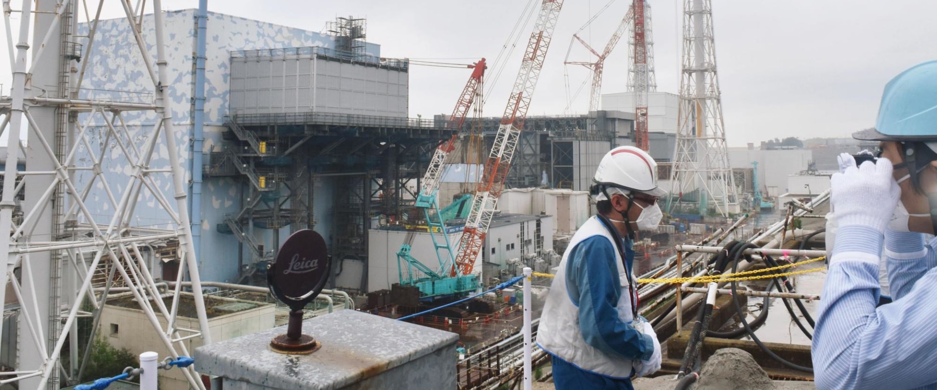 are-nuclear-power-plant-workers-exposed-to-radiation